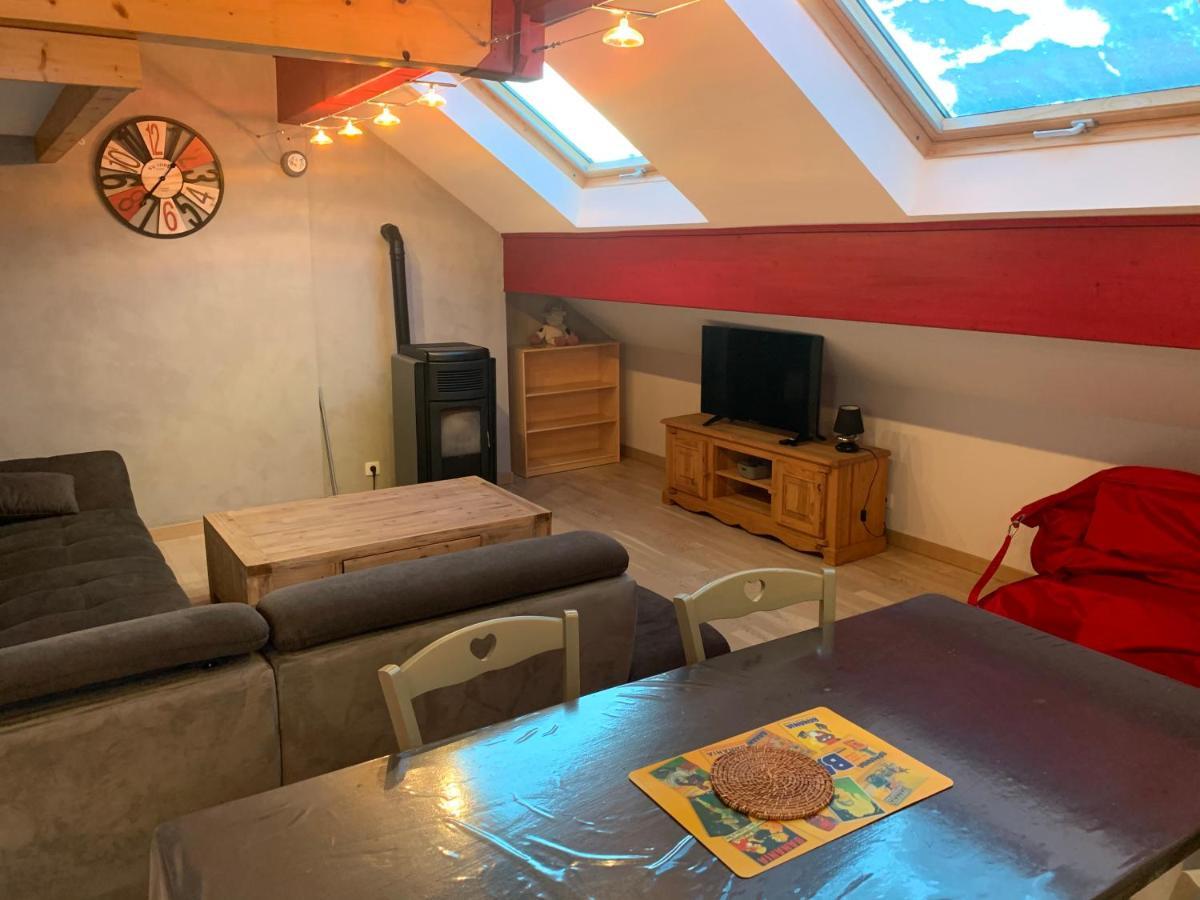 Loft Sur Les Montagnes Apartamento Saint-Michel-de-Chaillol Exterior foto